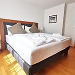 Billabong Apartment