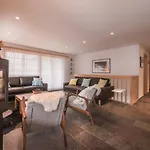 Billabong Apartment